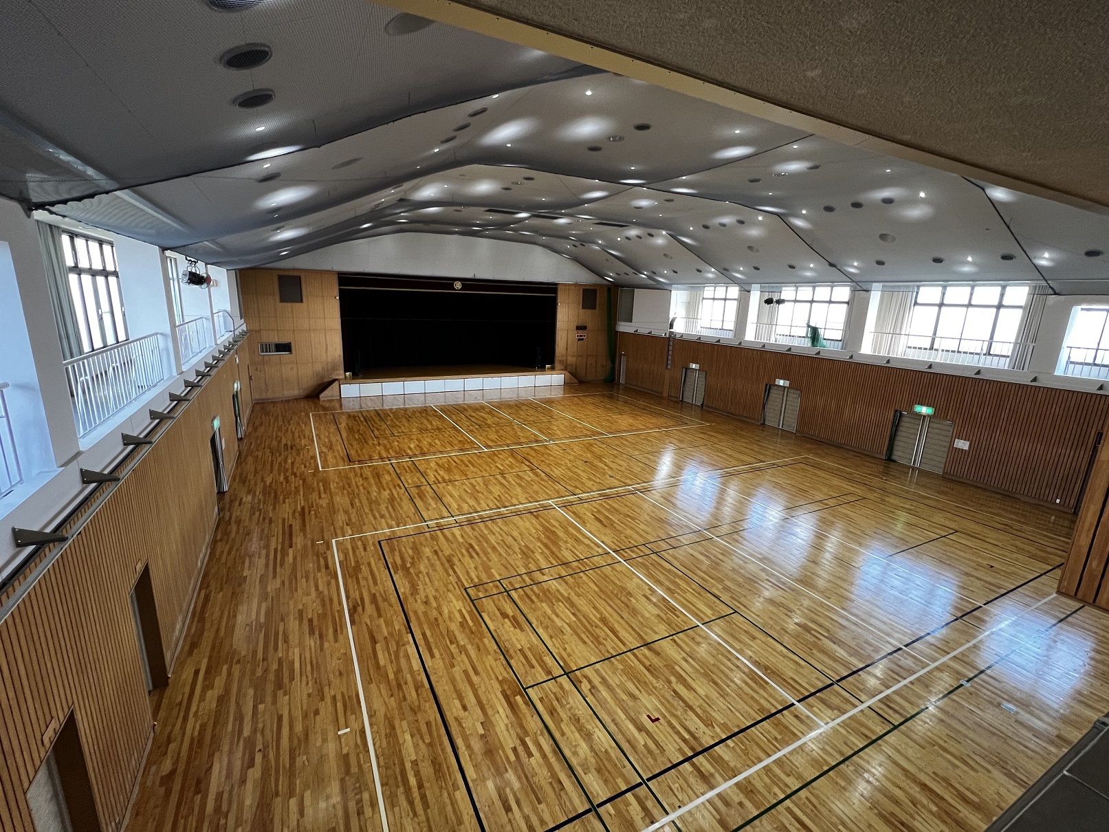 講堂・体育室の写真