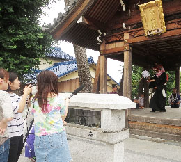 写真：伝統芸能「嫁獅子」　町PR動画撮影中！